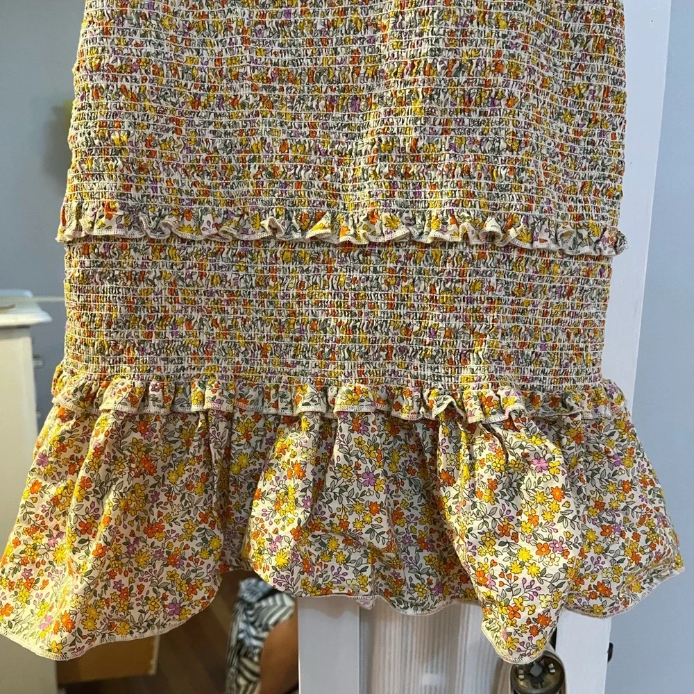 Smocked Ruffle Dress Flowered - Picture 4 of 5